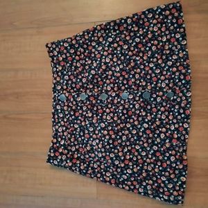 Floral mini skirt